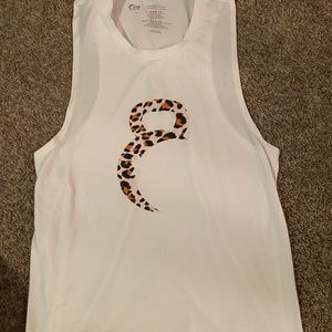 NWOT Kettle moon tank.